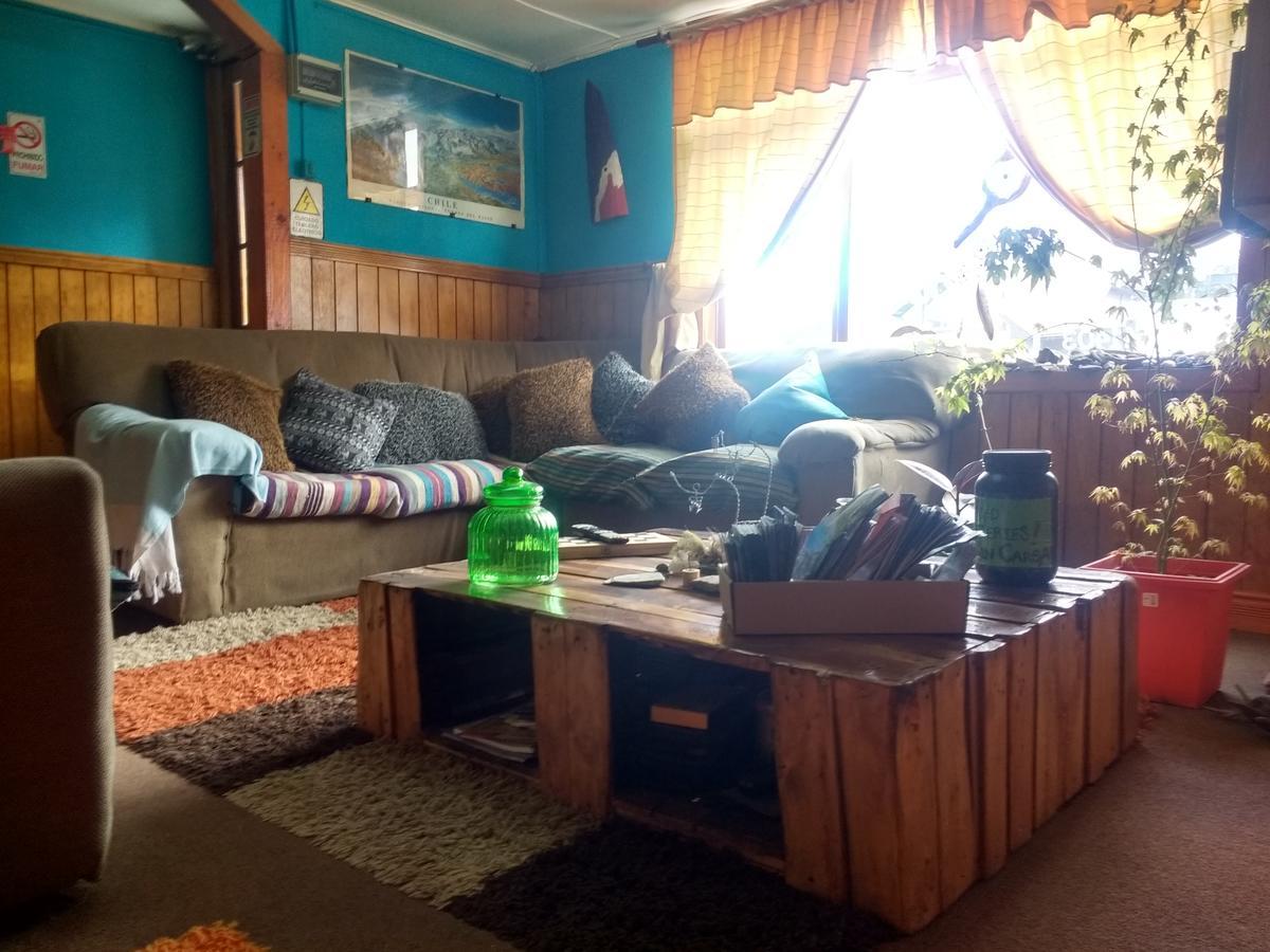 Casa Lili Backpackers Hostel Puerto Natales Buitenkant foto
