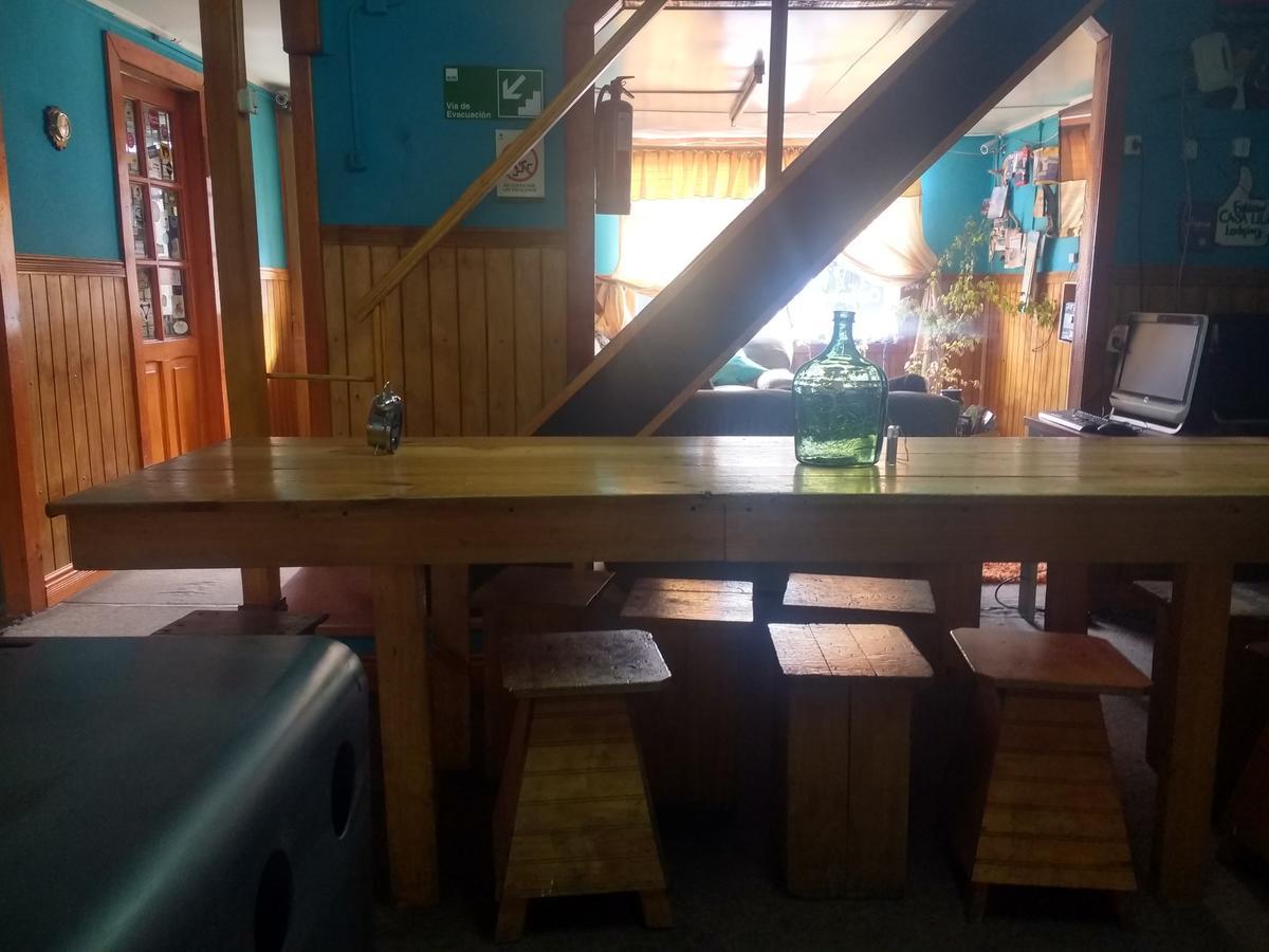 Casa Lili Backpackers Hostel Puerto Natales Buitenkant foto
