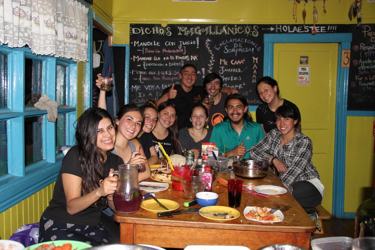 Casa Lili Backpackers Hostel Puerto Natales Buitenkant foto