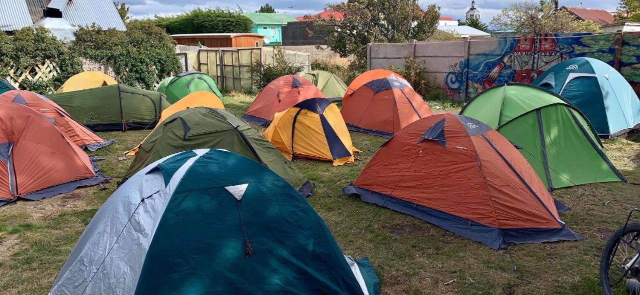 Casa Lili Backpackers Hostel Puerto Natales Buitenkant foto